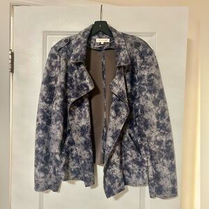 Ladies jacket in a great color. Size XL, really fantastic fabric and fun color